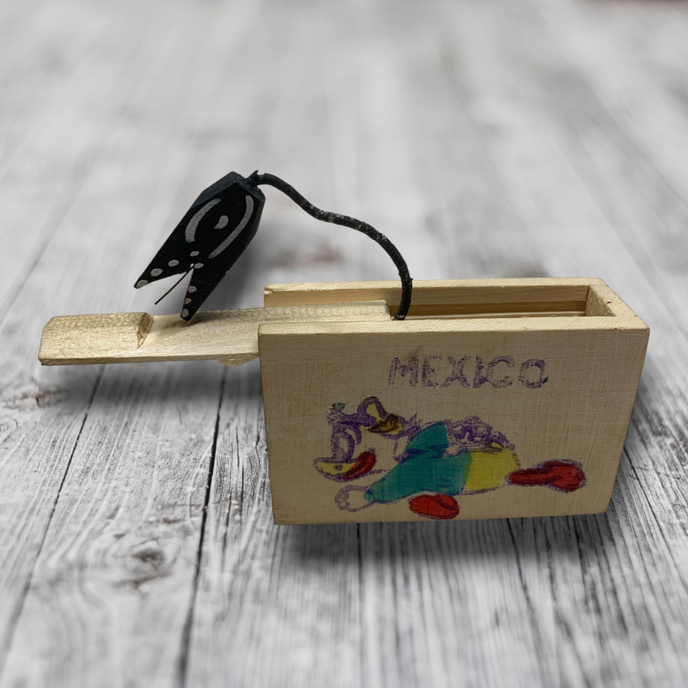Vintage Trick Snake Box Mexico Handcrafted Wood Pop Out Snake Gag Gift Souvenir